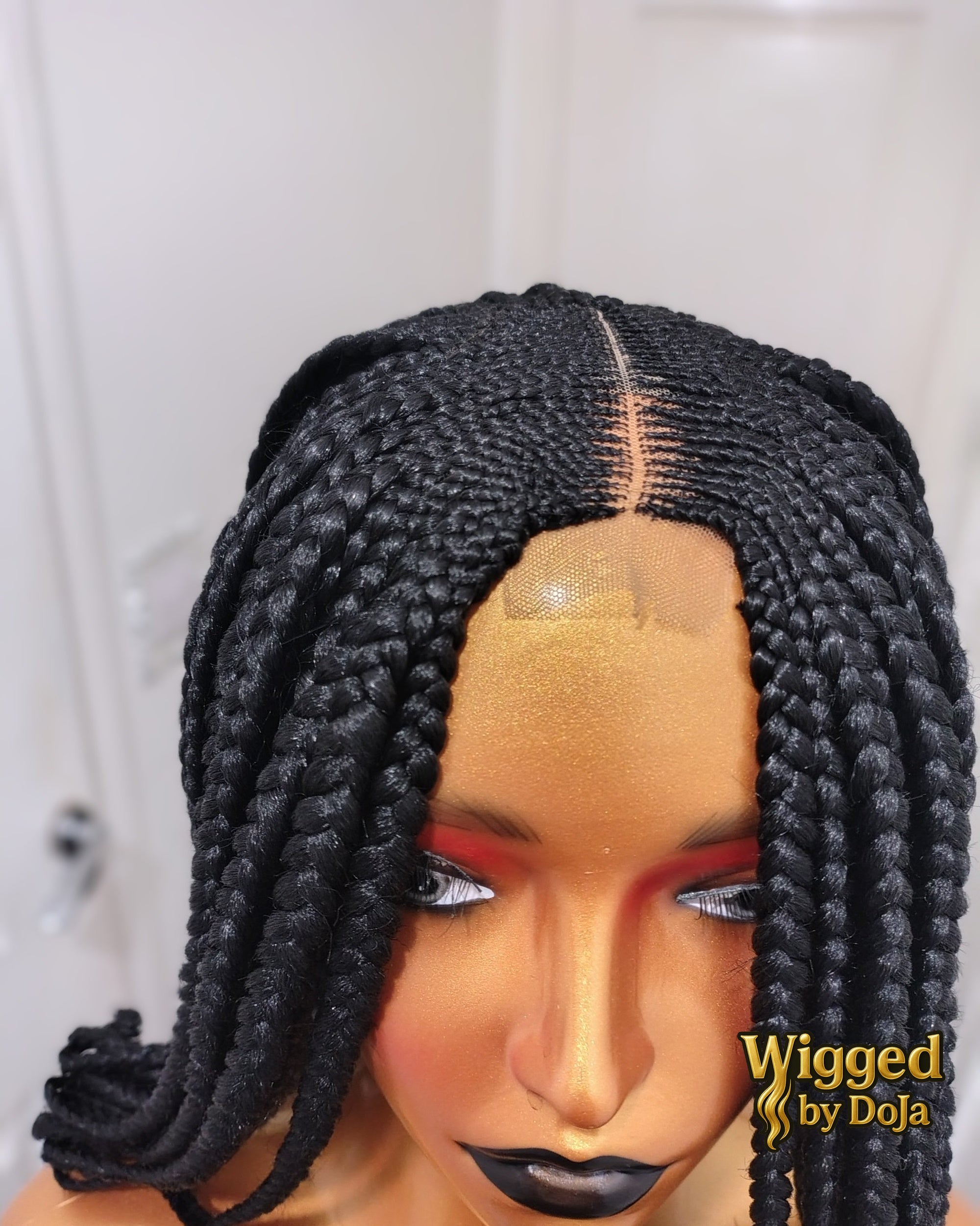 Tinu Large cornrow Braid