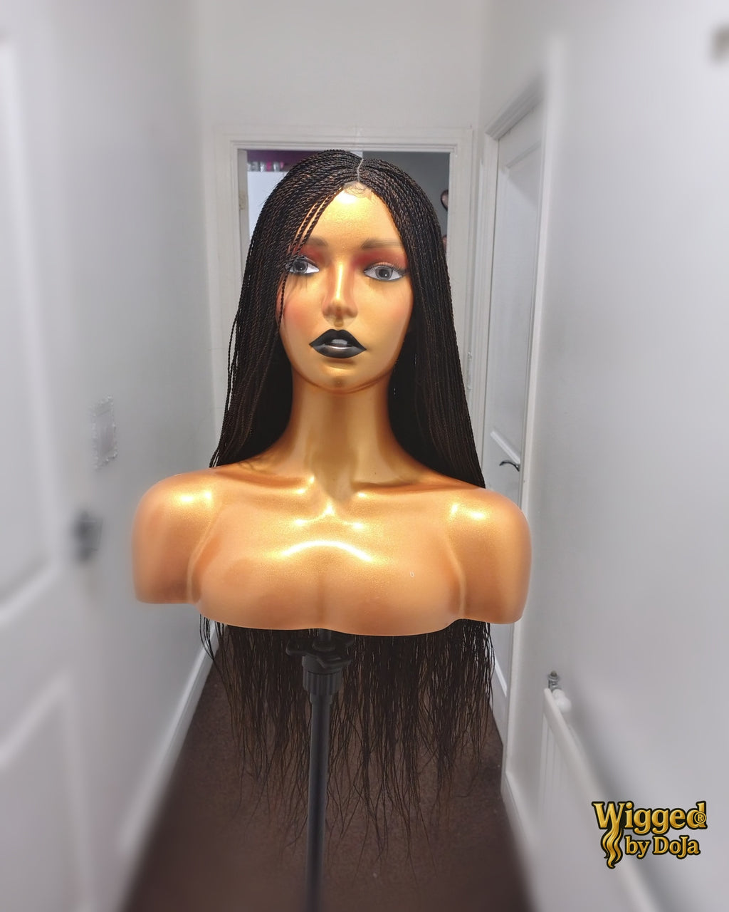 Sade Micro Twist