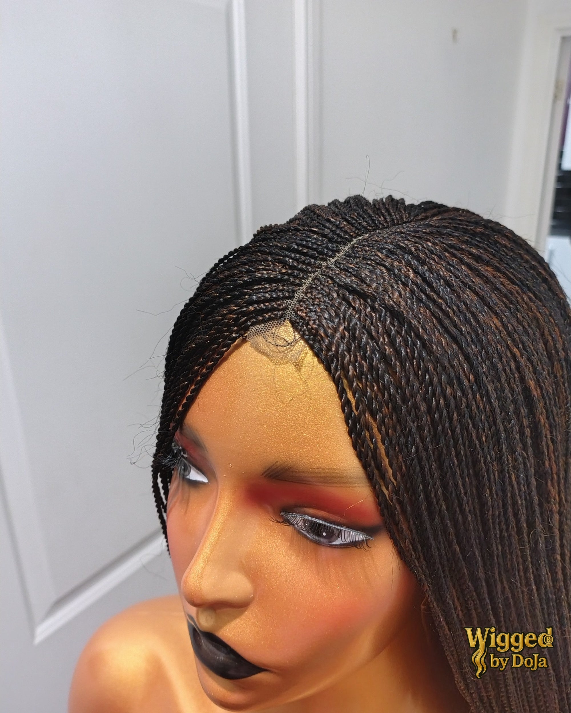 Sade Micro Twist